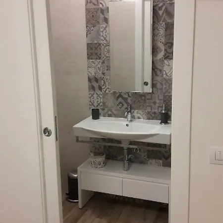 Il Colibri ألغيرو